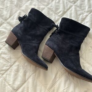 Sole Society black suede lace up booties